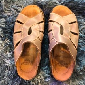 Gray leather Dr. Marten sandals